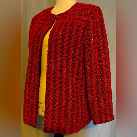 EUC Alfred Dunner jacket in a 12 knitted style w/ red & black including sequins - Picture 2 of 5